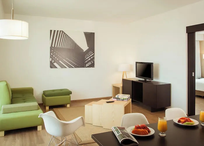 Hotel Fiesta Periferico Sur 4*