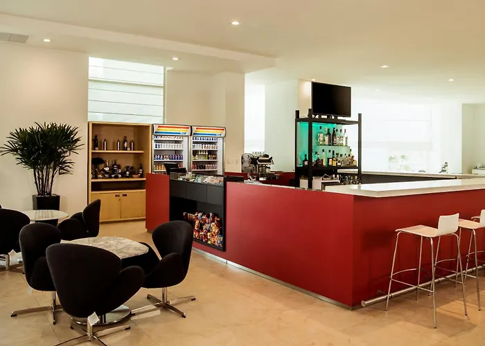 Hotel Fiesta Periferico Sur 4*