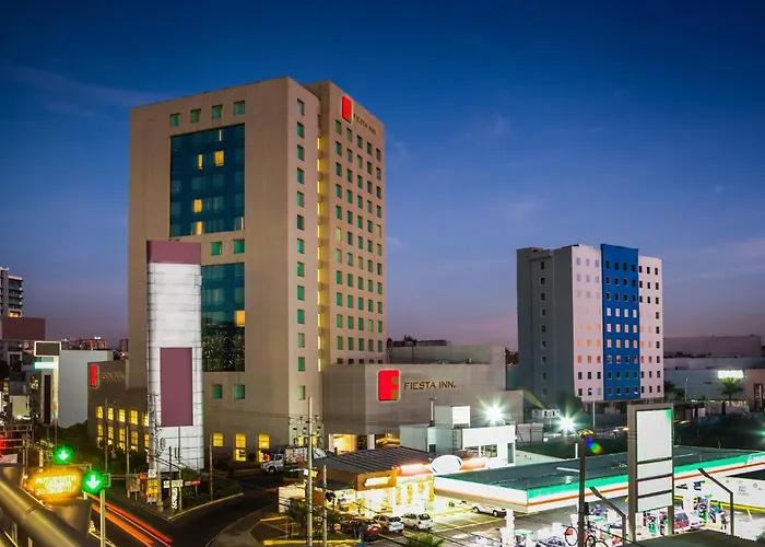 Fiesta Periferico Sur Hotel